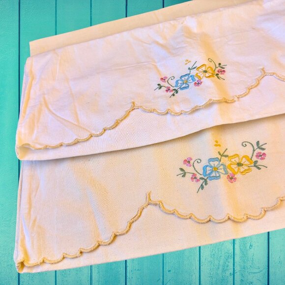 Vintage 2 Pillow Cases Pastel Embroidery by Osman Foldover Flap Standard Size - Picture 9 of 15